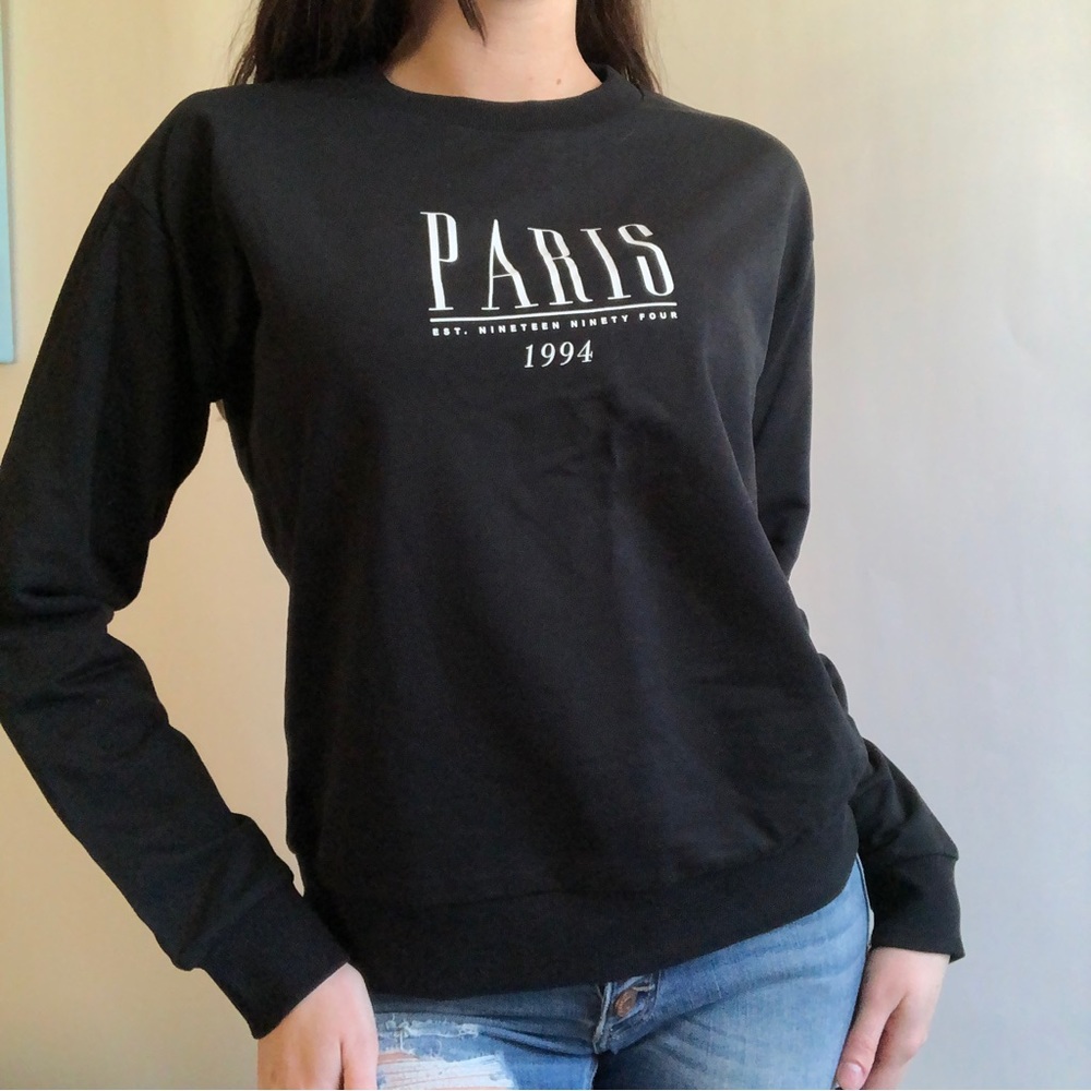 Black ‘PARIS’ Graphic Sweatshirt Size 6
